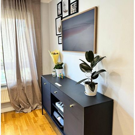 Two Bedroom Flat In The Heart Of ลอนดอน ภายนอก รูปภาพ