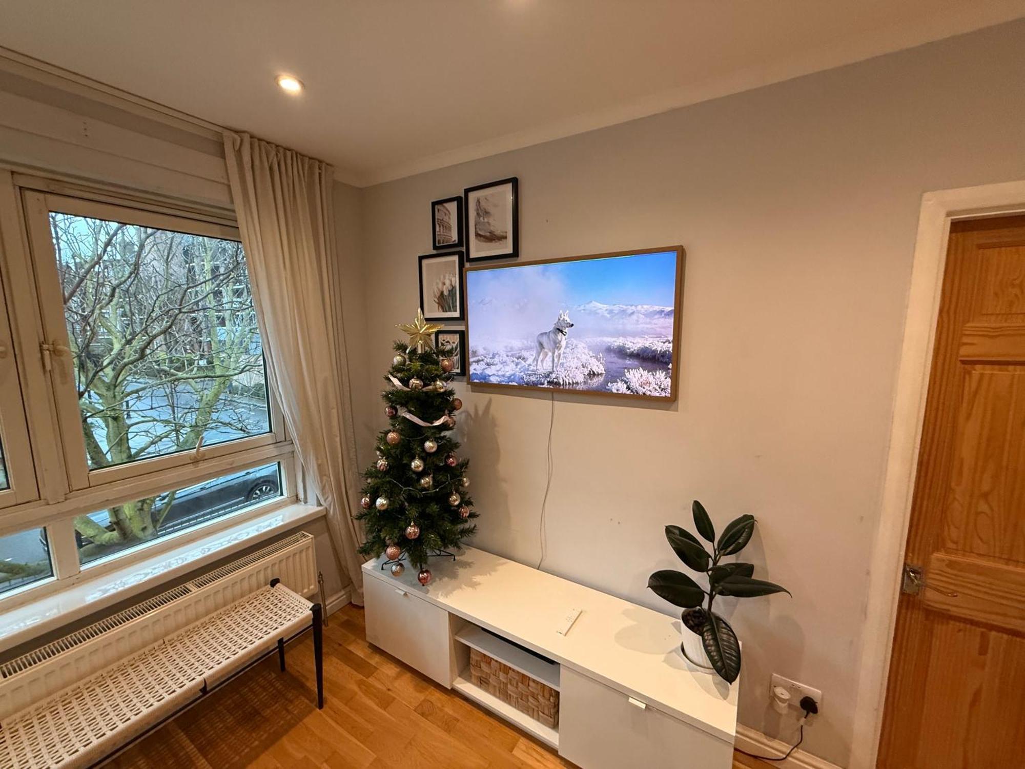 Two Bedroom Flat In The Heart Of ลอนดอน ภายนอก รูปภาพ